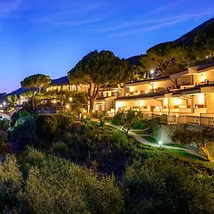 **** Hotel Baia Imperiale Italien